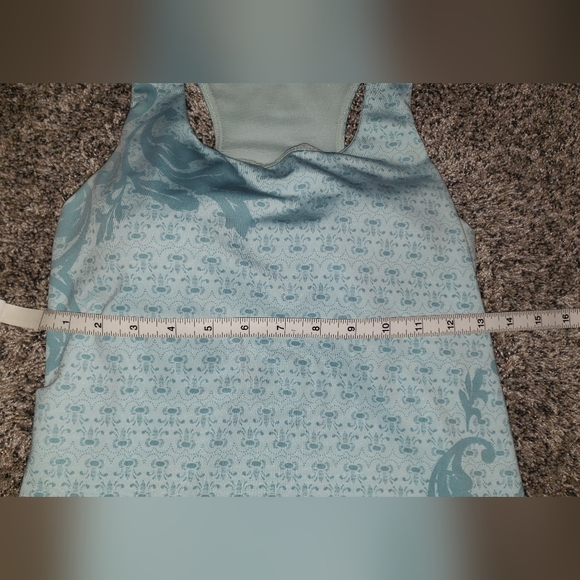 Athleta | Fitted Tank with Underwire Sports Bra - Picture 2 of 5